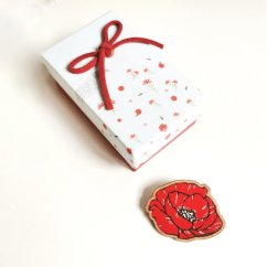 Drevená brošňa Vlčí mak kvet