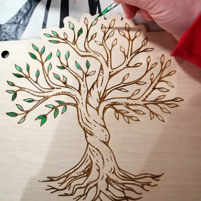 Ukážka tvorby - ručné maľovanie stromu.