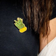 Drevená brošňa Svokrine jazyky