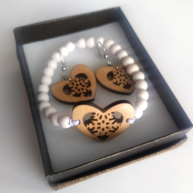 Set s vločkami drevené náušnice a náramok