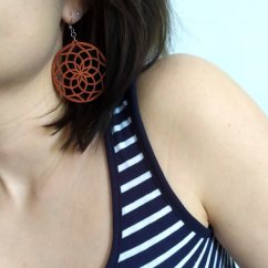 Drevené náušnice Mandala