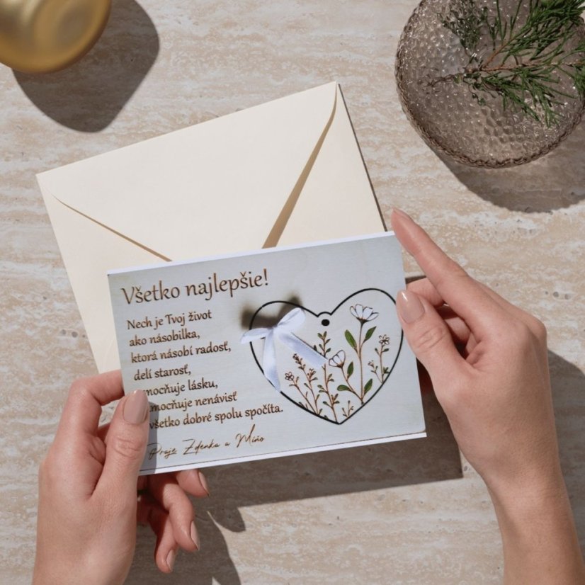 Drevená pohľadnica k narodeninám