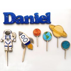 Zápich na tortu vesmír