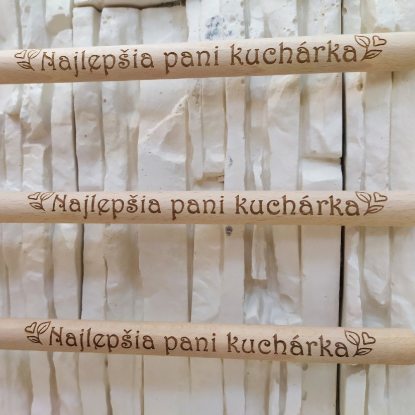 Veľká drevená vareška s vlastným textom